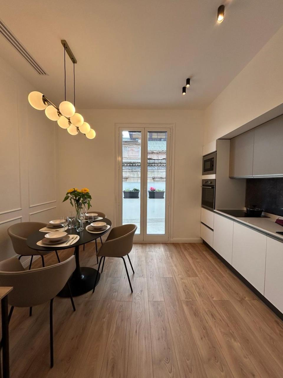 Politeama'S Home - Luxury Apartment باليرمو المظهر الخارجي الصورة