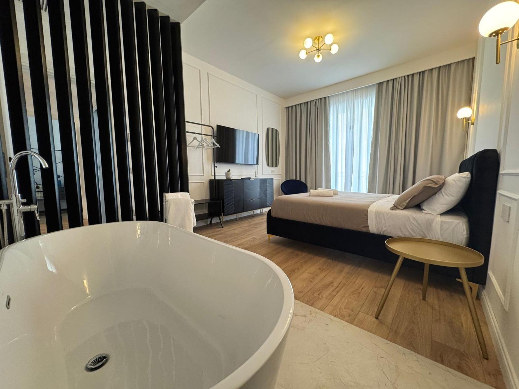 Politeama'S Home - Luxury Apartment باليرمو المظهر الخارجي الصورة
